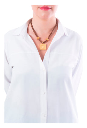 Collar Virgen de Guadalupe Tejido con Dije Cuadrado